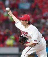 先発し力投する大瀬良