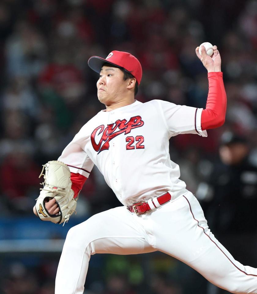 ６回途中から２番手で登板する高（撮影・北村雅宏）