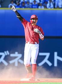 広島・ドラ１平川　試合中にひらめき！左で右でフェン直！プロ初両打席長打　開幕戦以来の二塁打　新井監督「どんどん自信に」