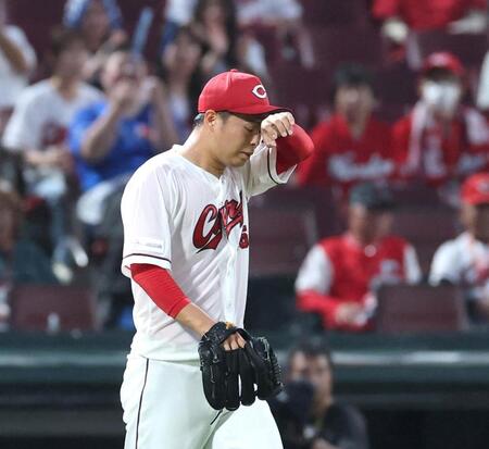 ４回、成瀬に先制となる適時打を浴びた玉村（撮影・北村雅宏）