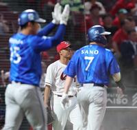 ３回、勝又に先制となる２点適時打を浴びた森（中央）＝撮影・北村雅宏