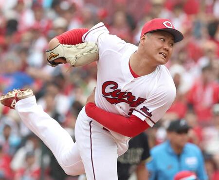８回途中から登板する高（撮影・北村雅宏）
