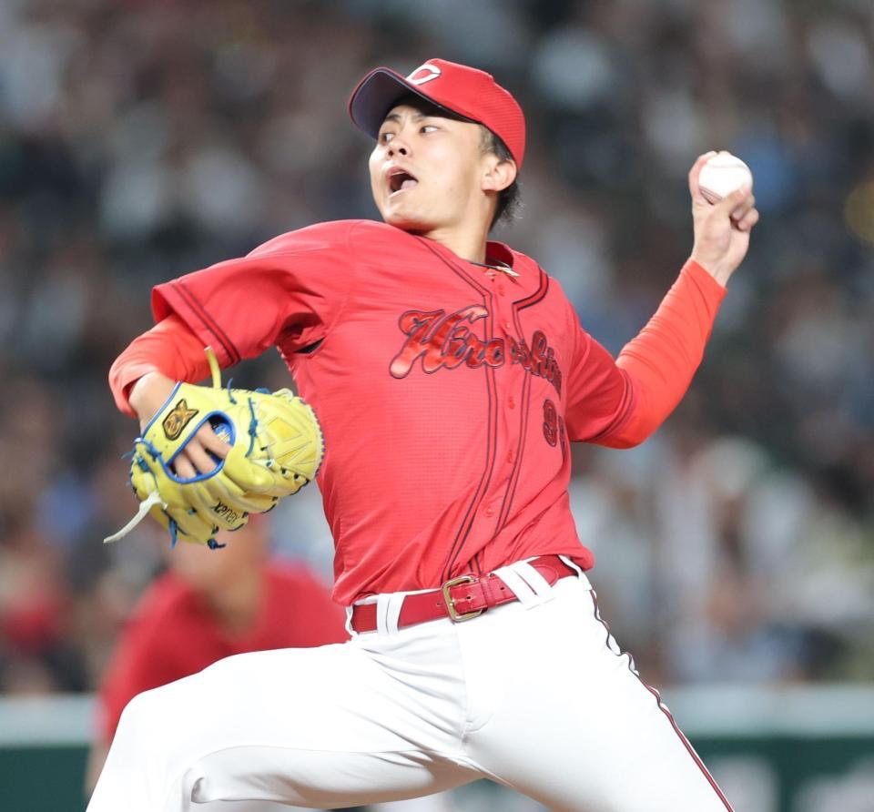 ６回に登板し力投する辻（撮影・西岡正）