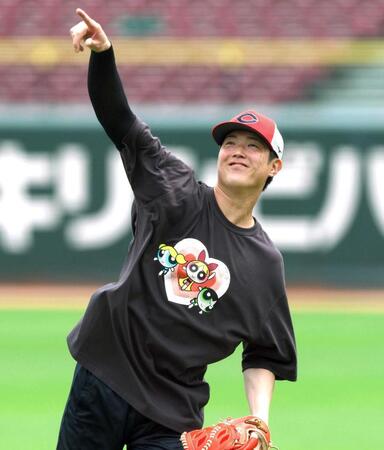キャッチボールする森下