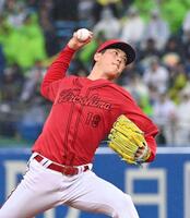 力投する森下（撮影・園田高夫）