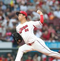 巨人打線相手に力投する玉村（撮影・北村雅宏）