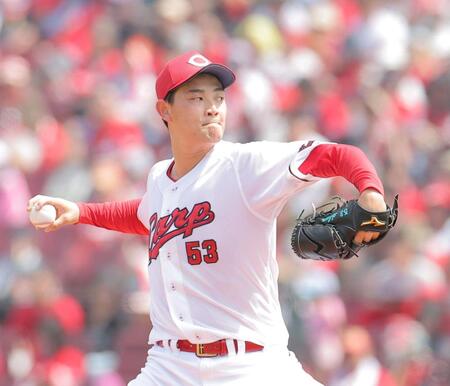 力投する先発の岡本（撮影・西田忠信）