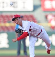 先発し力投する玉村（撮影・北村雅宏）