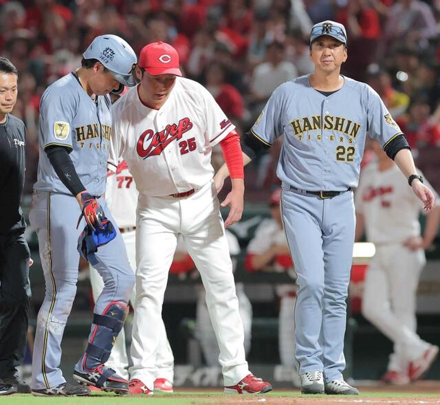 広島・新井監督「本当に申し訳ない」