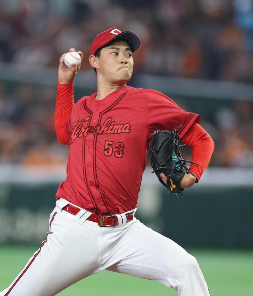 力投する岡本（撮影・金田祐二）