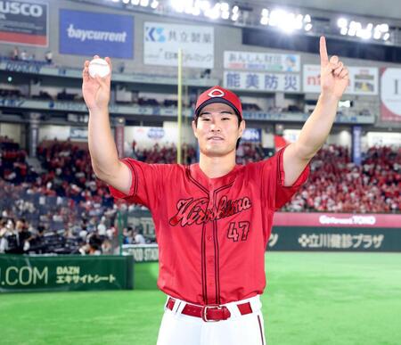 プロ初勝利を喜ぶ斉藤優（撮影・金田祐二）