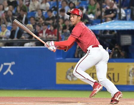 ９回、プロ初打席は投ゴロに倒れた西川（撮影・持木克友）