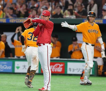 ３回、ボビー・ダルベックに適時打を浴びた森下（撮影・佐々木彰尚）
