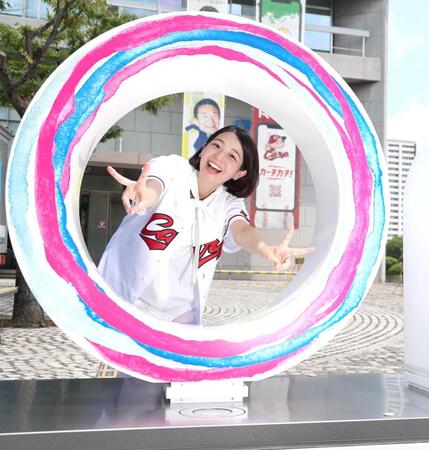 笑顔はじけるＲＣＣ・渕上沙紀アナウンサー（撮影・北村雅宏）