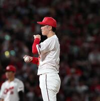 ５回、赤羽に適時二塁打を浴びた森下（撮影・北村雅宏）
