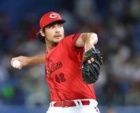 ７回、力投するターノック（撮影・石井剣太郎）