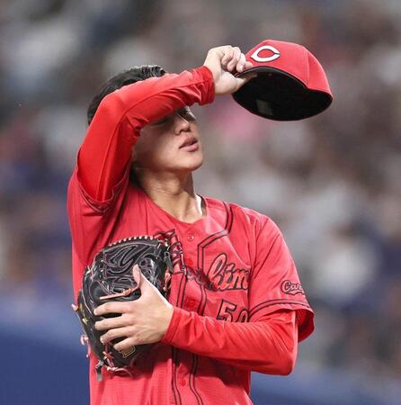 ７回、樋口に四球を与えた杉田（撮影・北村雅宏）