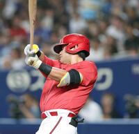 ２回、先制ソロを放つ末包