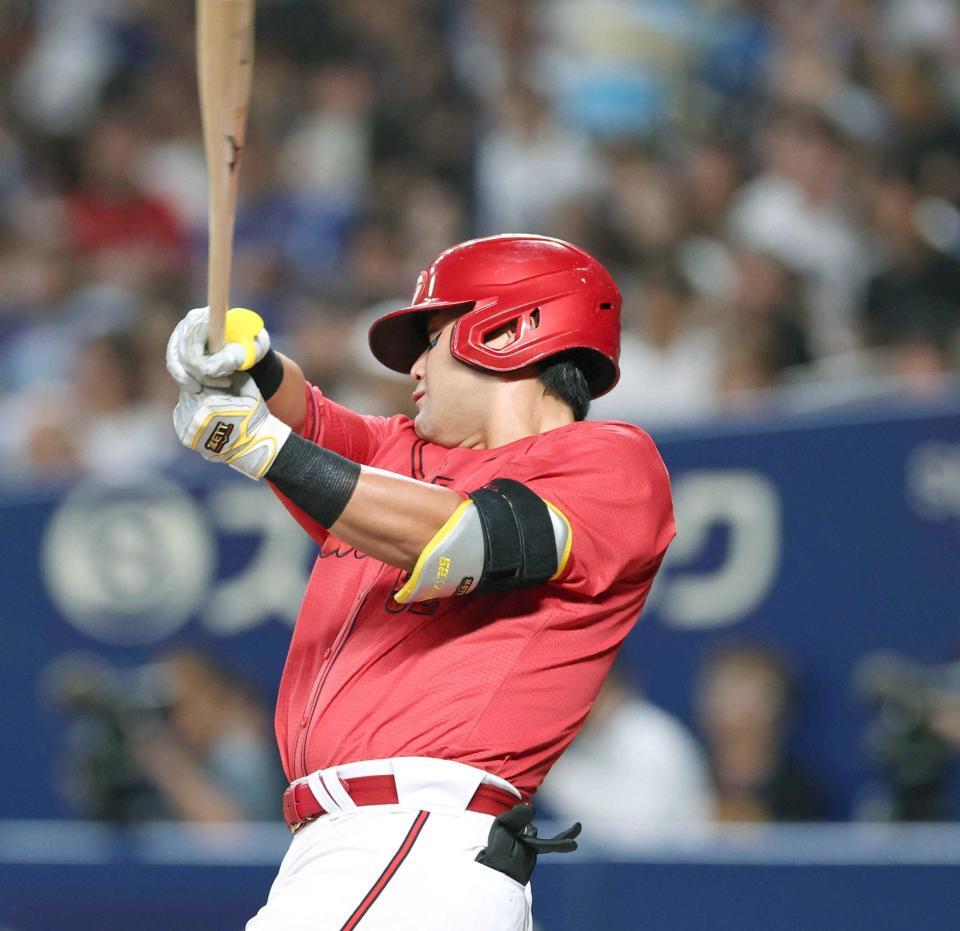 ２回、先制ソロを放つ末包