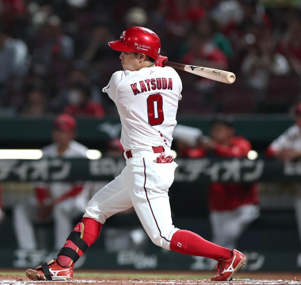 ２回、先制となる適時打を放つ勝田（撮影・北村雅宏）