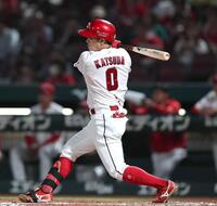 ２回、先制となる適時打を放つ勝田（撮影・北村雅宏）