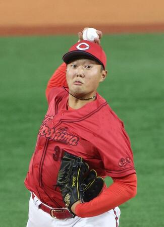 プロ入り初先発の広島・工藤泰己＝横浜（撮影・佐々木彰尚）
