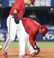 ４回、押し出し四球を選んだ工藤（撮影・佐々木彰尚）