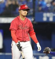 ４回、押し出し四球を選んだ工藤（撮影・佐々木彰尚）