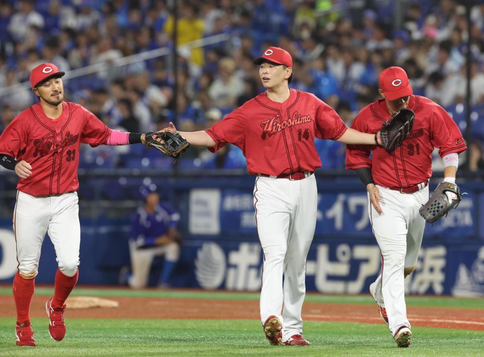 ８回１イニングに登板し無失点の広島・大瀬良大地＝横浜（撮影・佐々木彰尚）