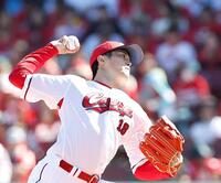 力投する先発の森下（撮影・西田忠信）