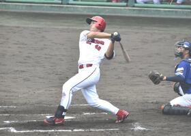 広島　未来の大砲候補が躍動　渡辺が１号２ラン　仲田は二塁打×２　先発・佐藤柳は１失点完投