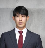 戦力外通告された長谷部銀次（撮影・北村雅宏）