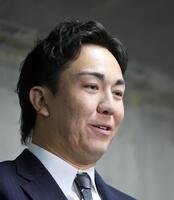 戦力外通告されたケムナ　ブラッド誠（撮影・北村雅宏）