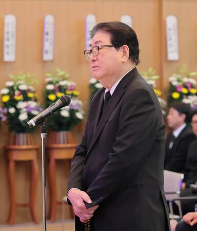 池谷公二郎さんの告別式で弔辞を述べる山本浩二氏（現場代表）