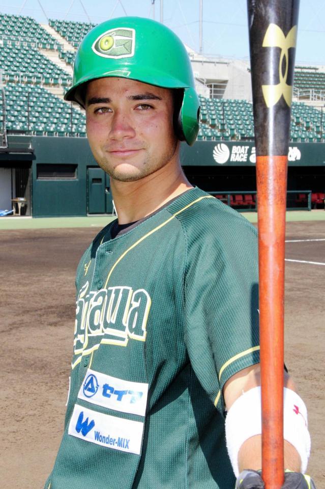 　後期は本塁打量産を誓うクリス（撮影・高田博史）