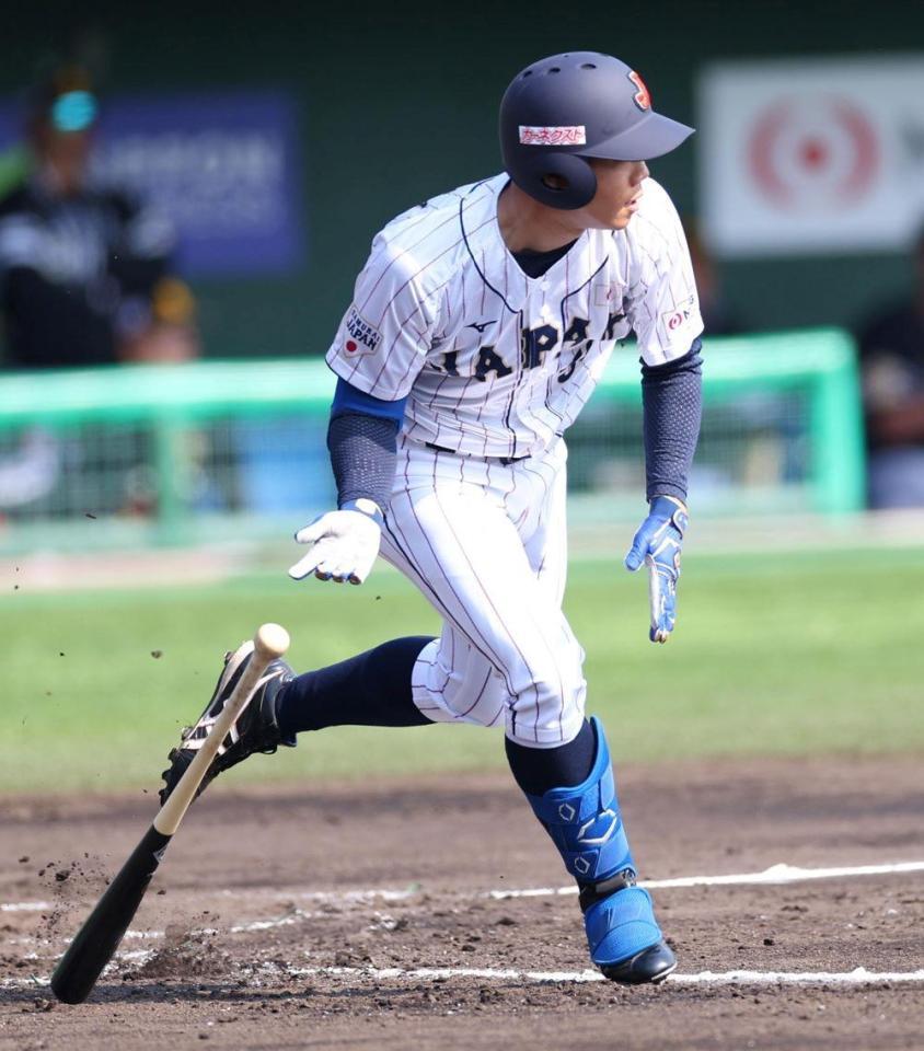 侍ジャパンの初安打はサポート選手の巨人・松原聖弥 二盗も成功し