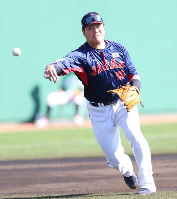 侍ジャパンにまた守備の乱れ 村上の悪送球で２点目失う ２５日には連続失策から失点/ＷＢＣ/デイリースポーツ online