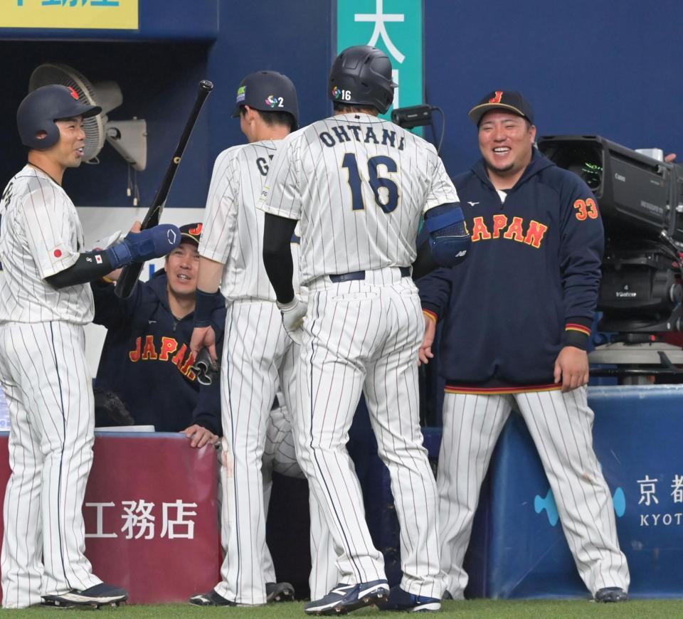 大谷翔平は3打席でお役御免 衝撃の3ラン2発6打点/WBC/デイリー