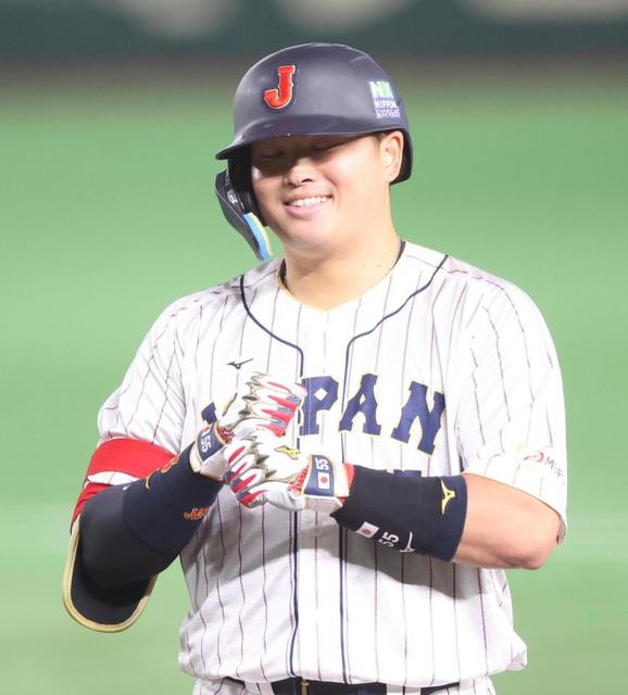 村上宗隆 3試合目、15打席目の初安打に「長かった」明かした不振の