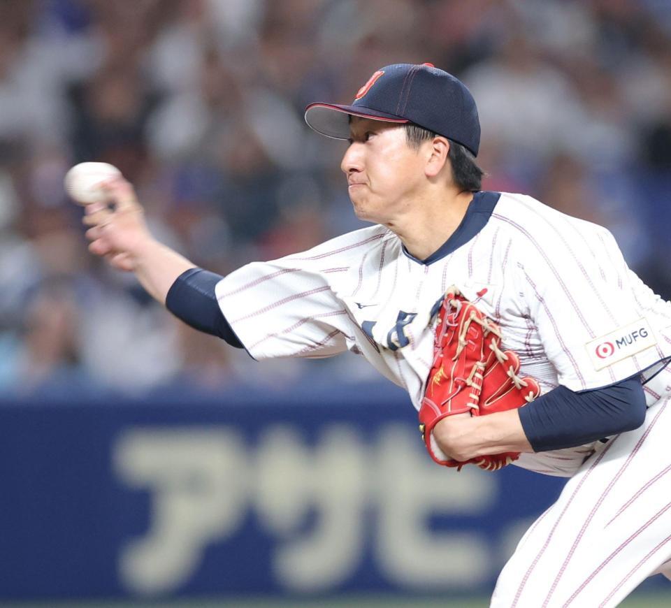 ９回に登板し力投する大勢（撮影・西岡正）