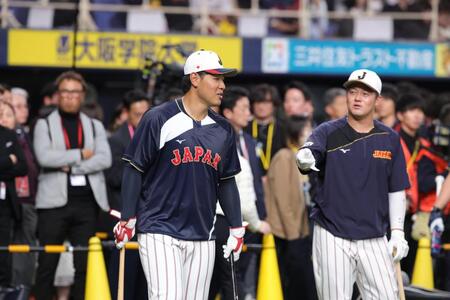 チームに合流した岡本