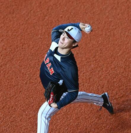 キャッチボールする山本＝２日