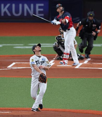 １回、鈴木に先制ソロを許す伊藤将（撮影・山口登）