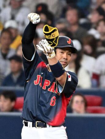 WBC パーカー(近藤) 近藤健介はサポートメンバーに感謝「チームのようにやってきた。何とか