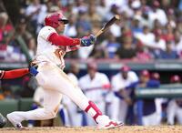 タイガース戦の５回、ソロ本塁打を放つソト（ＭＬＢ提供・ゲッティ＝共同）