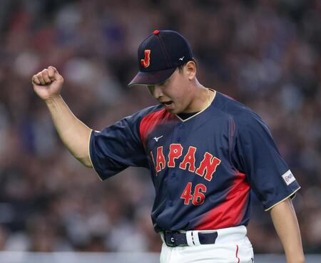 ３回、林安可から空振り三振を奪い、ほえる藤平（撮影・伊藤笙子）