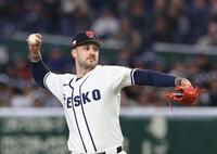 ４回途中まで投げたチェコのオンドラ（撮影・佐々木彰尚）