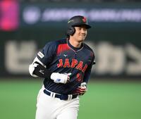 ２回、先制の満塁本塁打を放ちウインクする大谷（撮影・堀内翔）