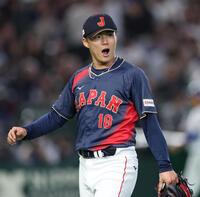 ２回を抑えた山本（撮影・伊藤笙子）