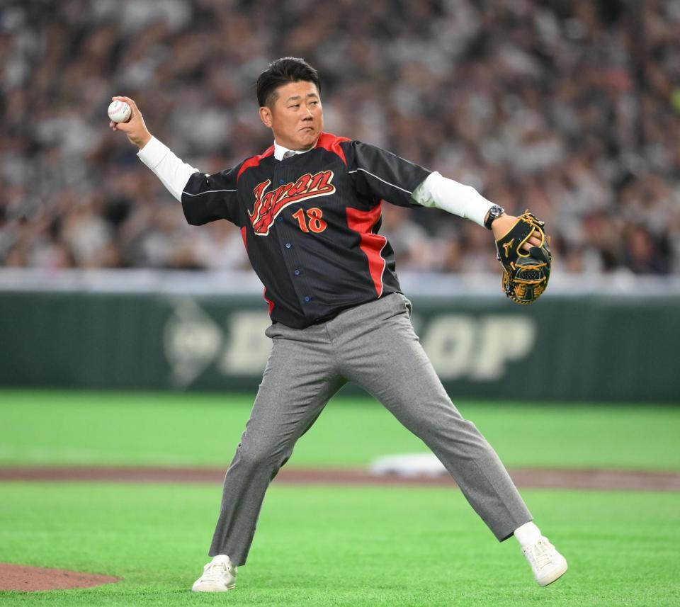 始球式を務める松坂大輔氏（撮影・堀内翔）
